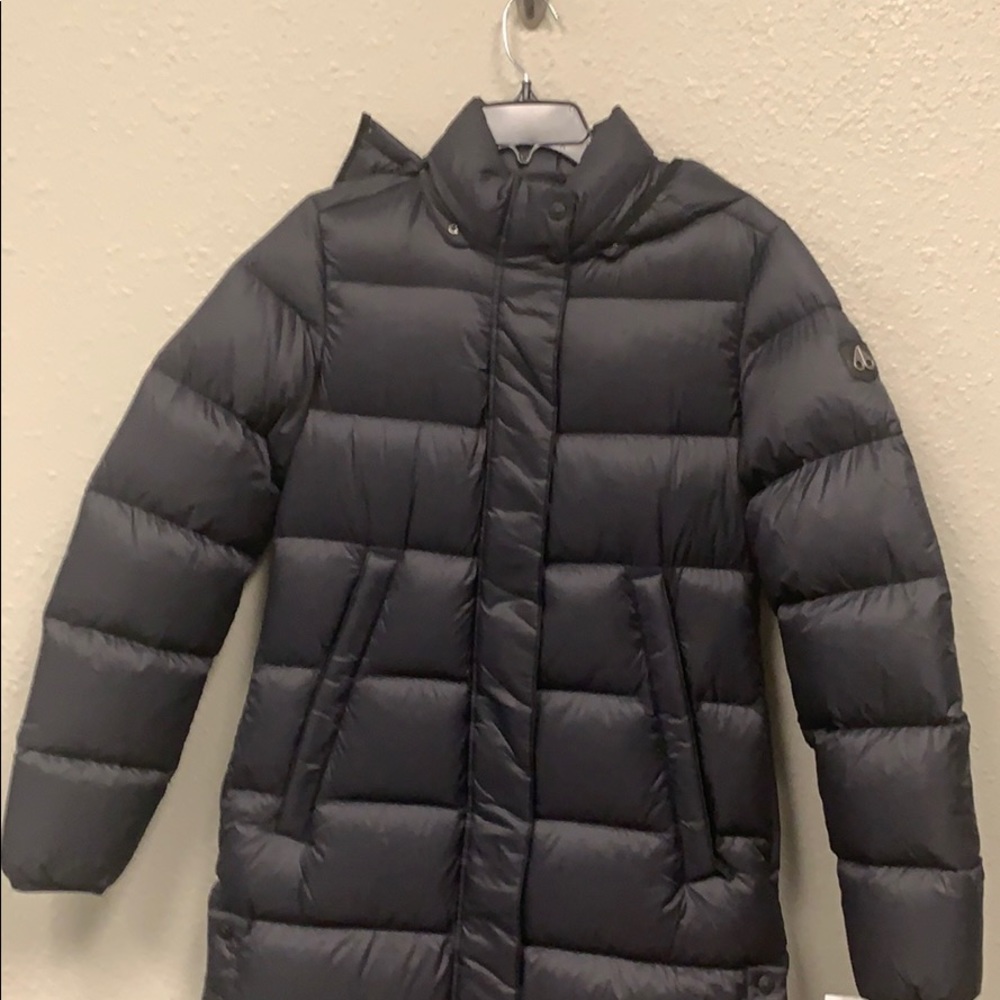 Moose Knuckles woman’s coat